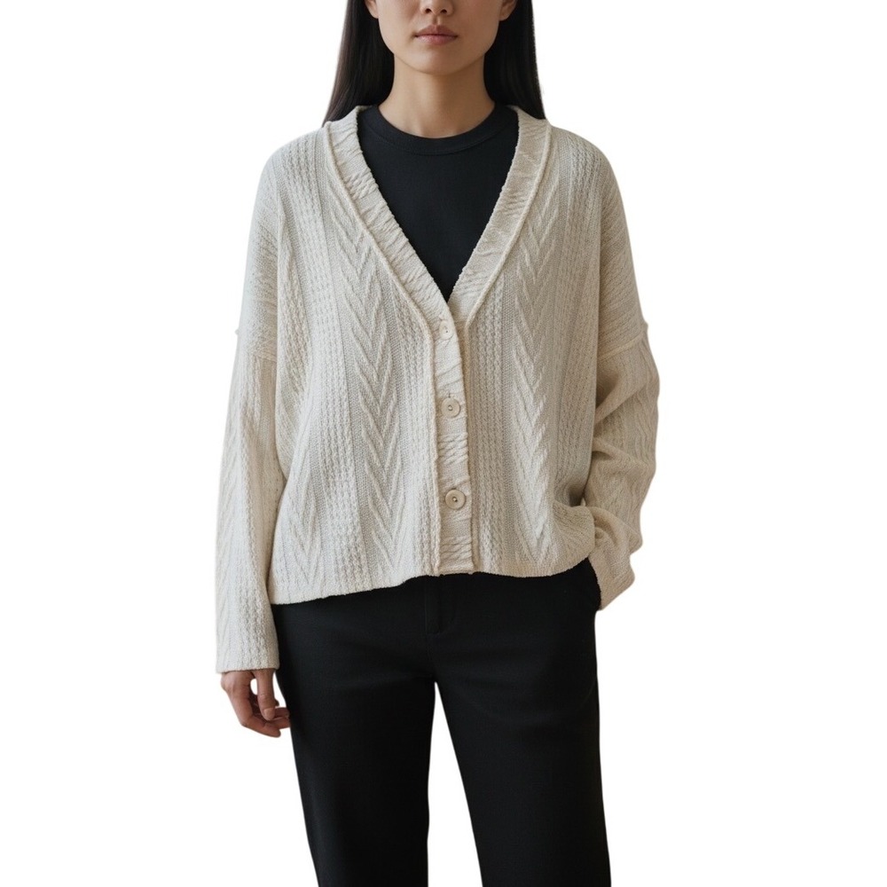 Talulah Cream Textured Knit V Neck Button‎ Front Cardigan Sweater Size S